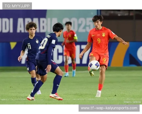 越南U17男足3-0完胜马来西亚，夺得东南亚锦标赛冠军，越南男足亚洲杯